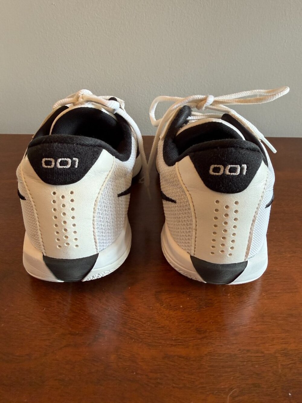 Nike Air Zoom G.T. Cut Academy Basketball Shoes White Black Size 8.5 - Picture 4 of 6